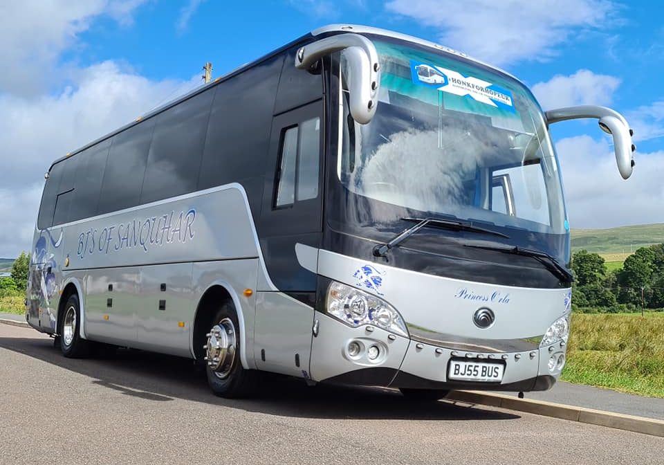 BJ's Of Sanquhar Coach on road